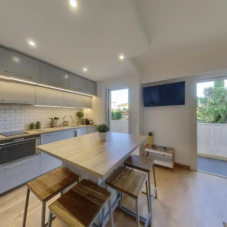 Apartment Studio Neuf + Stationnement