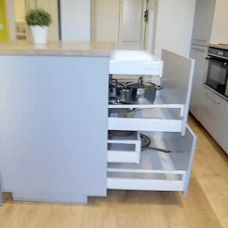 Studio Neuf + Stationnement Apartment *